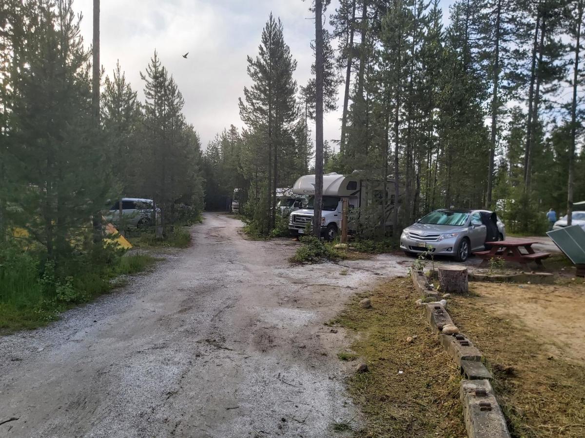 Blue River Cabins & Campgrounds Extérieur photo