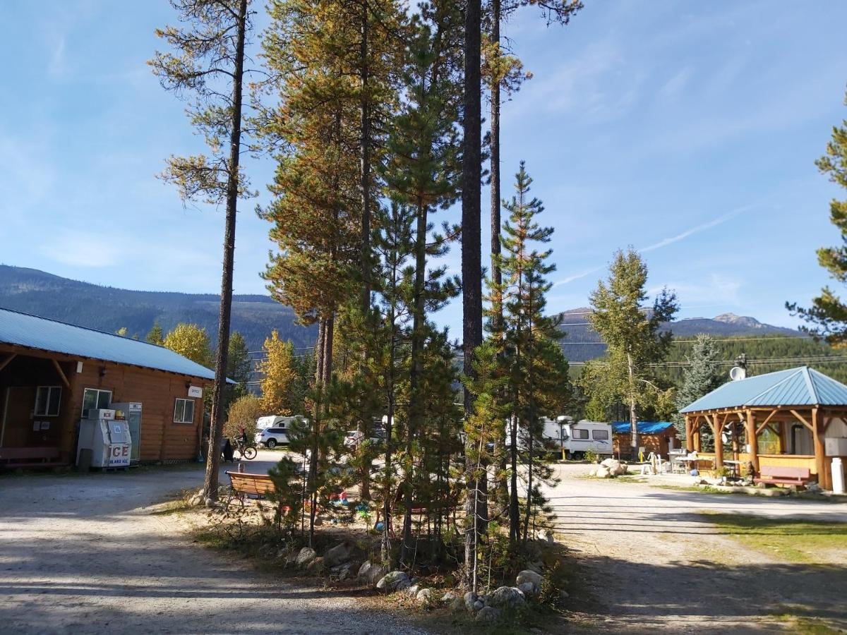 Blue River Cabins & Campgrounds Extérieur photo