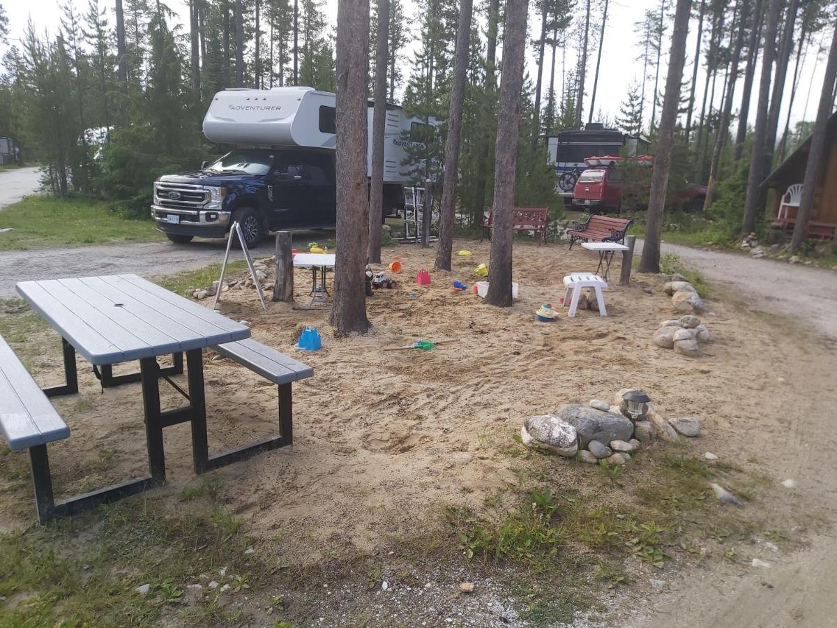 Blue River Cabins & Campgrounds Extérieur photo