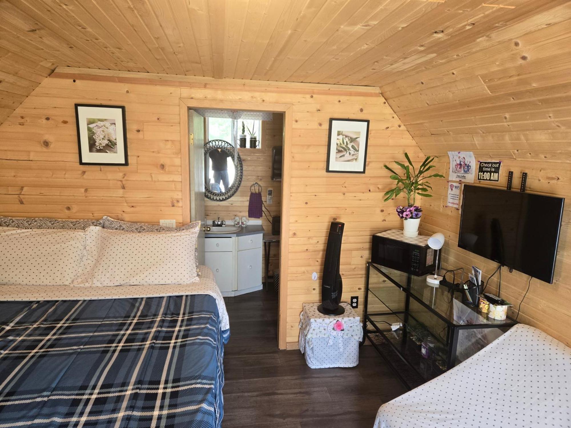 Blue River Cabins & Campgrounds Extérieur photo